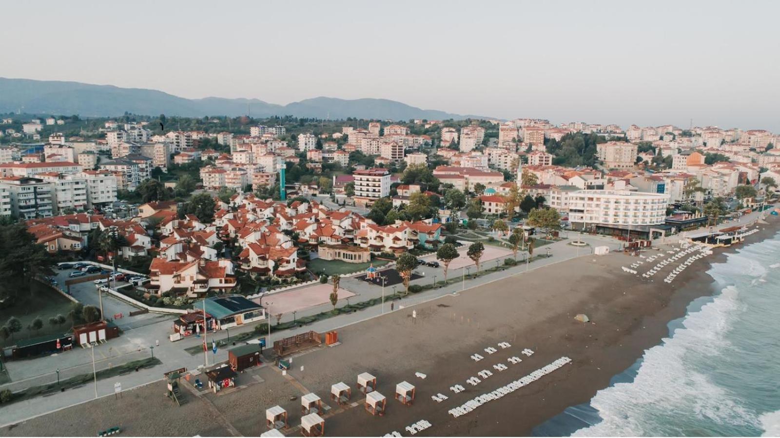 Ceneviz Suit Hotel Akçakoca Buitenkant foto